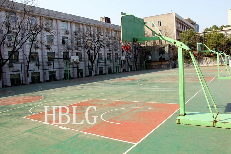 荆门市东宝区牌楼财政分局院内篮球场施工项目1.JPG